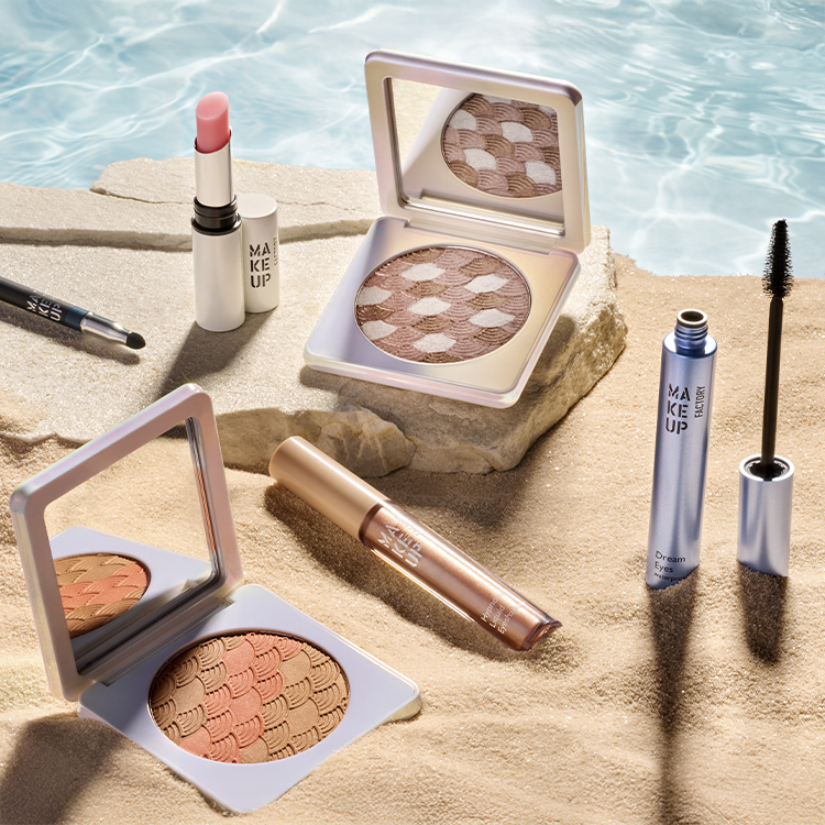 Aquatic Treasures Productcomposing Mobile | Make up Factory